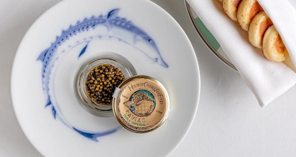 Get the scrambled eggs with the Oscietta caviar which will set you back £75