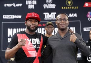  Mayweather is set to enter the ring again on Sunday to face YouTuber Deji (right)