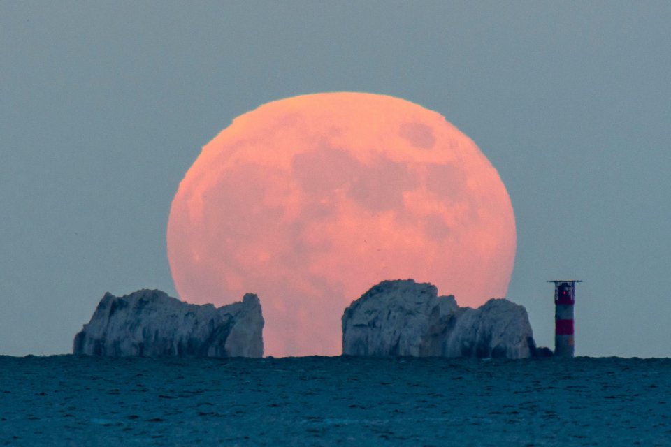 The Strawberry Moon won't necessarily look pink