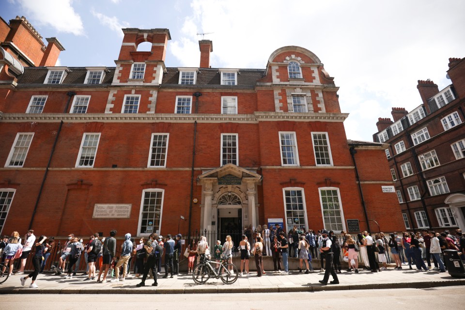 Students at UCL were invited to get the Pfizer jab today