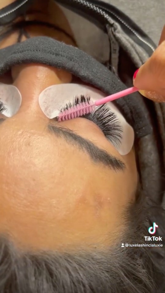 ‘Alyssia said the technician broke the first rule of application – not cleaning the lashes first’