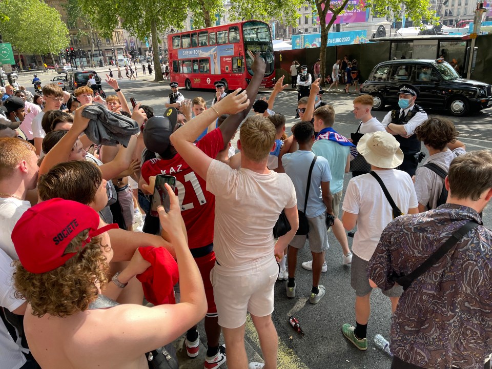 Londoners fill the streets as the victory was confirmed