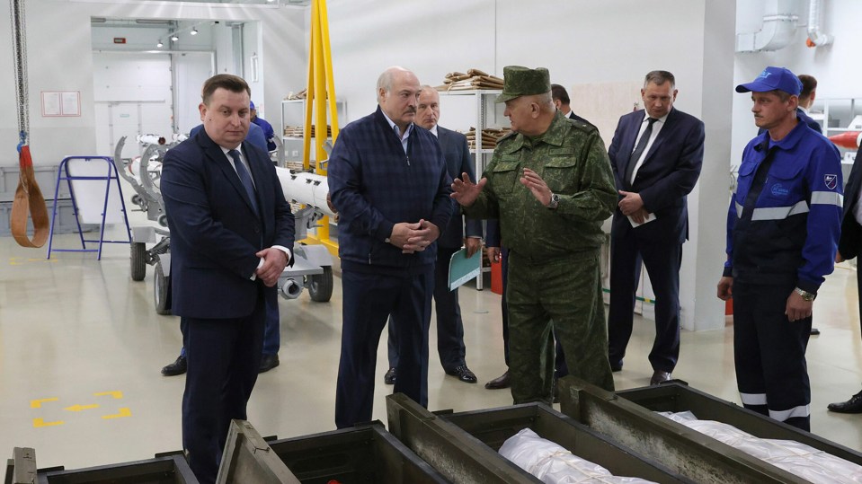 Alexander Lukashenko visiting the Ustye manufacturing and technical cluster