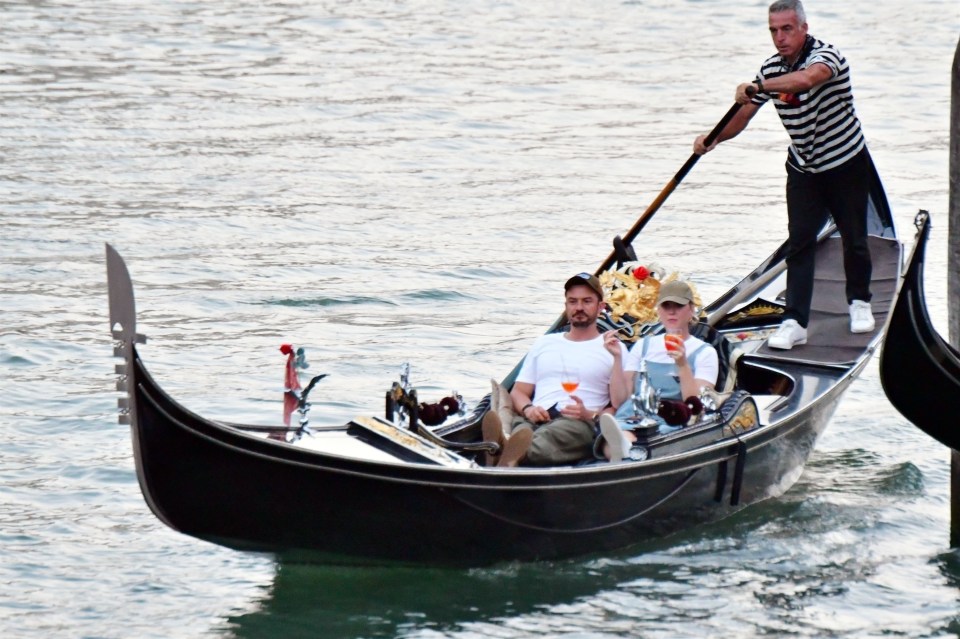 The loved-up celebs relaxed on a gondola ride through Venice