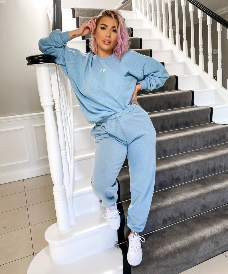 William warns against wearing loungewear in every day life like Olivia Buckland