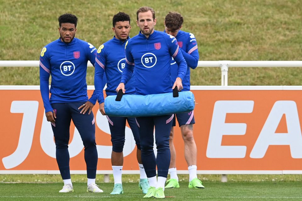 Harry Kane joined by Reece James, Jadon Sancho and John Stones in training