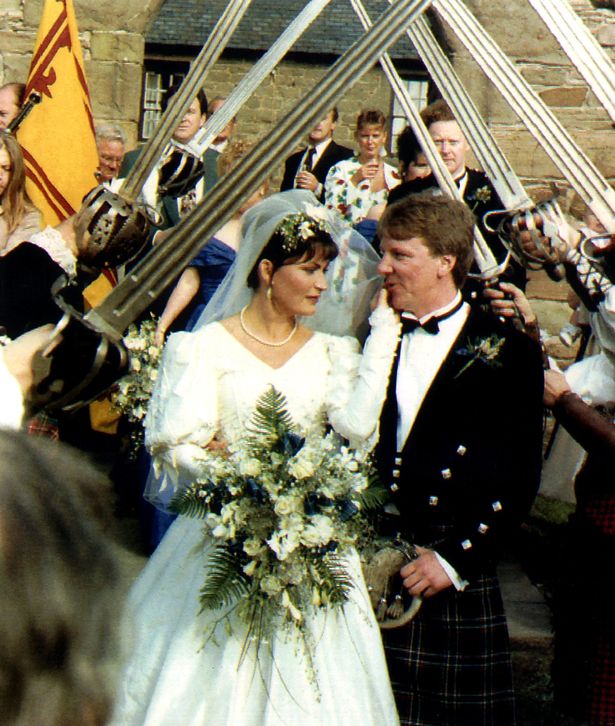 Lorraine and Steve Smith on their wedding day in 1992