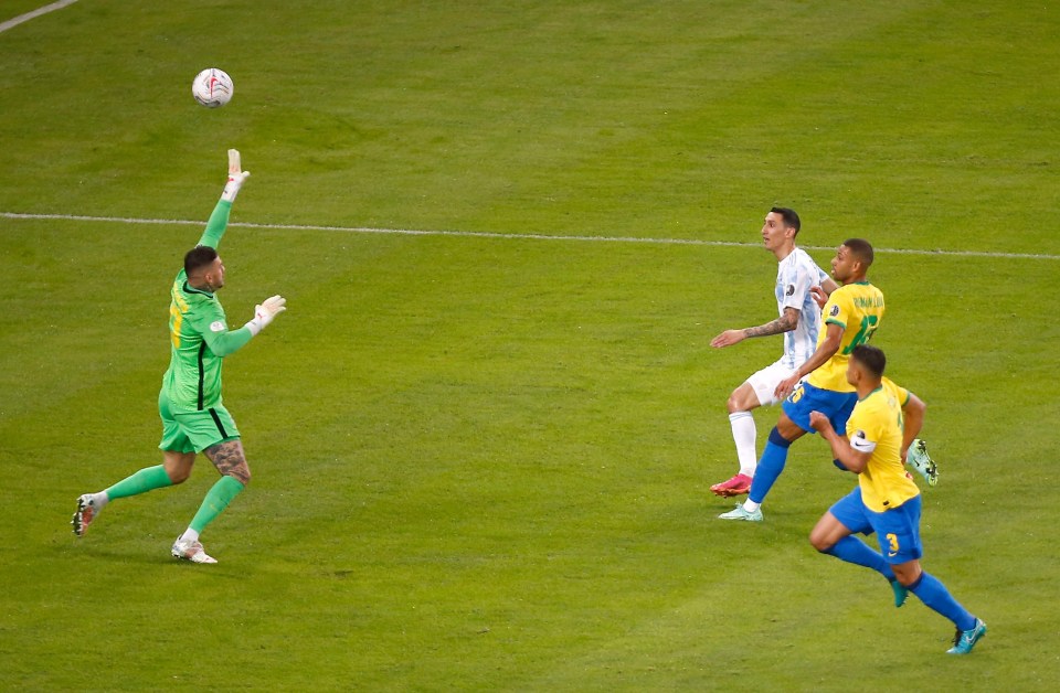 The PSG winger lobbed Ederson in exquisite style