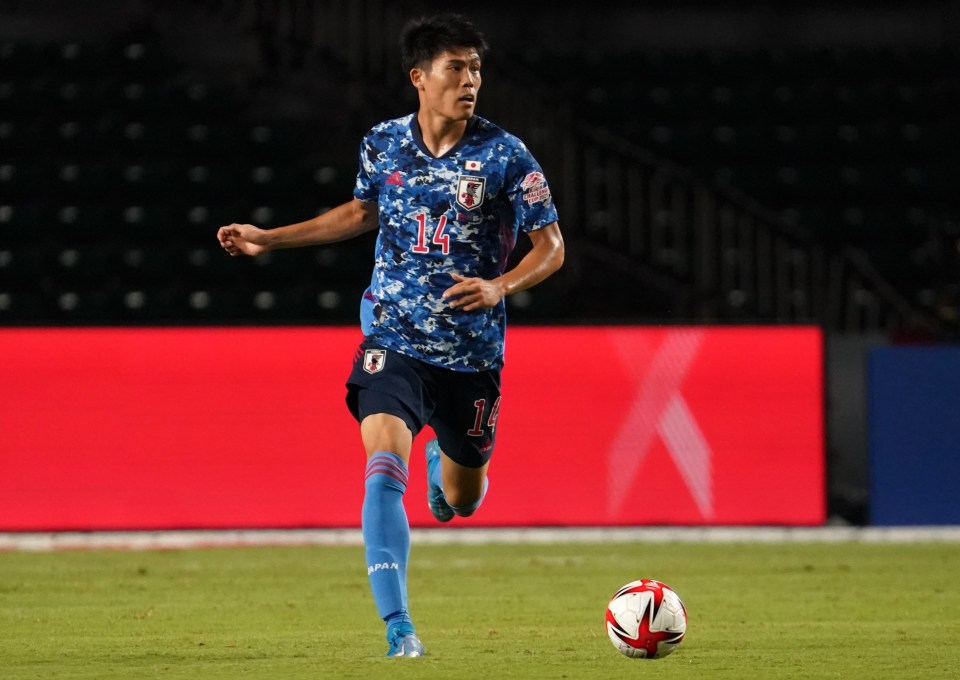 Takehiro Tomiyasu is closing in on a new to Tottenham