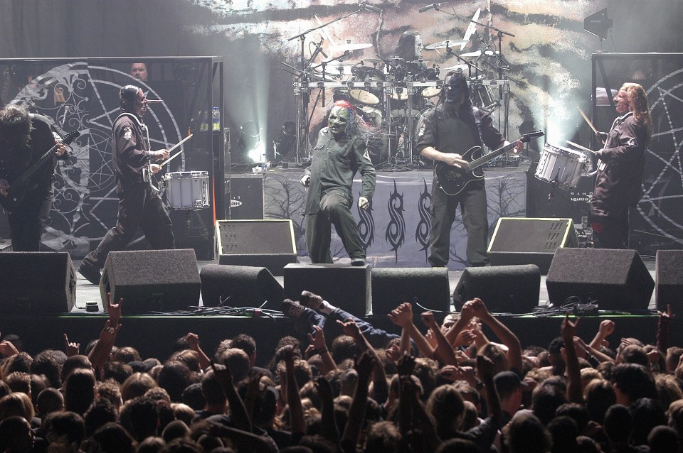 Slipknot perform at in Geneva, Switzerland in 2004