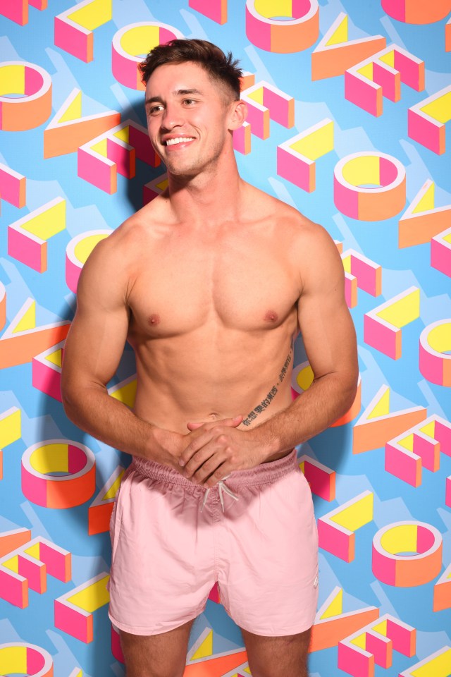 O'Shea was formerly a Love Island contestant