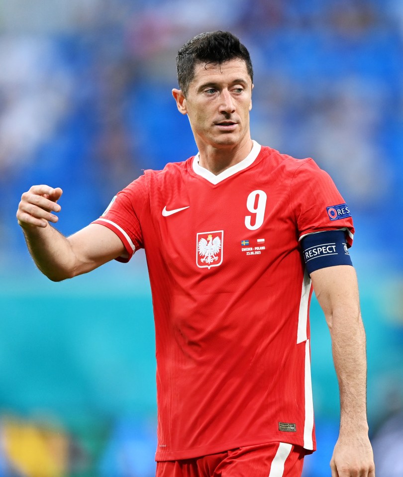 Robert Lewandowski wants to play for Real Madrid and Bayern Munich are looking to replace him