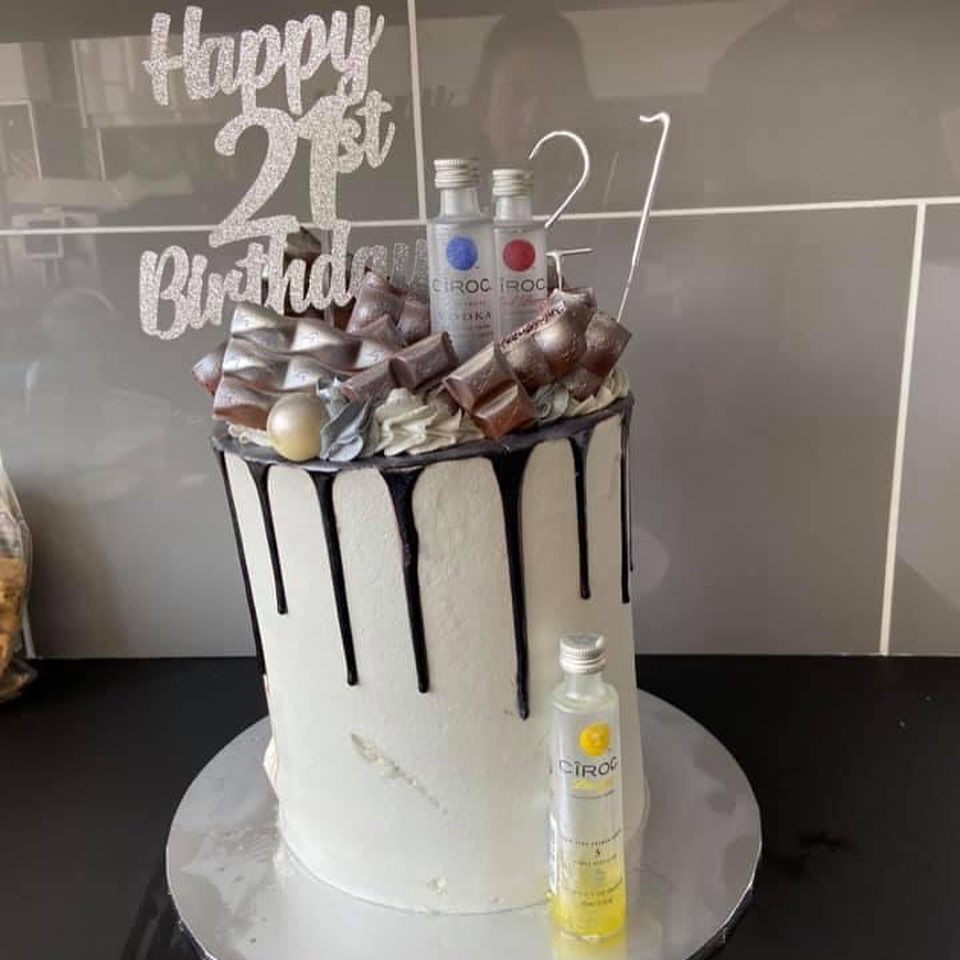 He proudly posted a snap of his nephew’s birthday cake