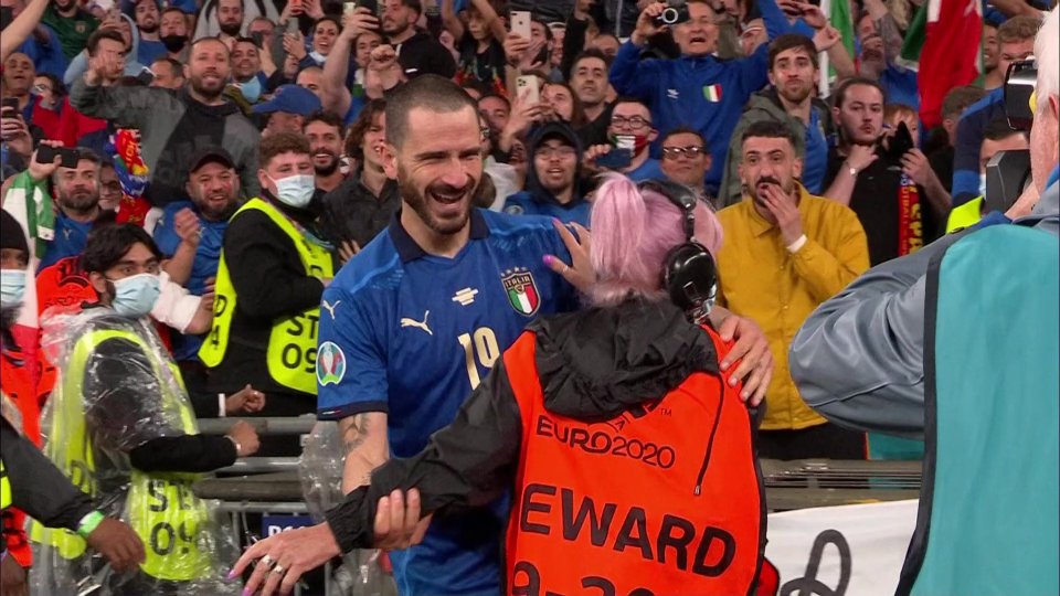 The Italy star celebrated with the fans