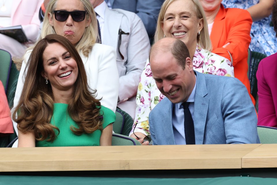 The Duke and Duchess of Cambridge giggled together in the Royal box as they cheered on the ladies singles final