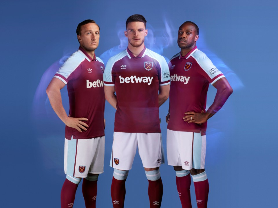 Fellow first team stars Mark Noble and Michail Antonio also joined in the shoot