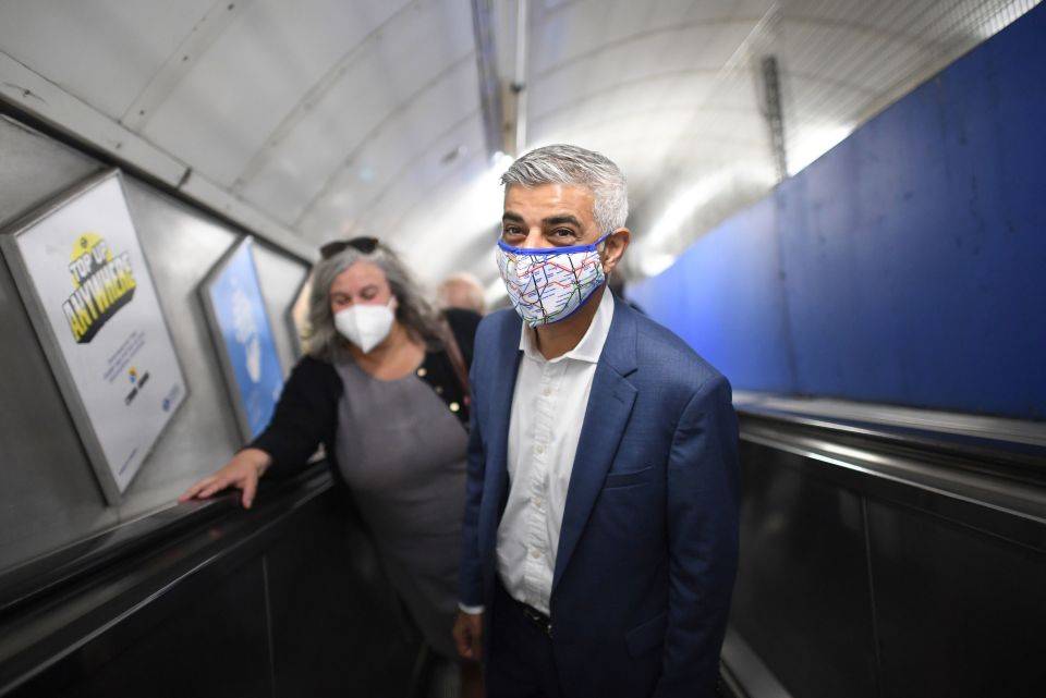 Sadiq Khan wears a face mask on the Tube today