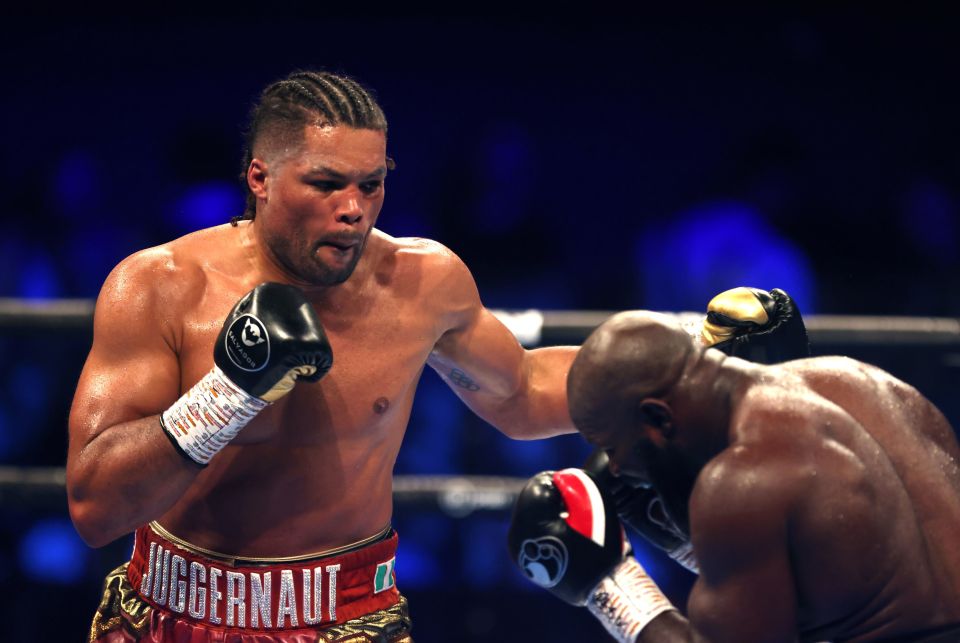 Joe Joyce beat Carlos Takam in six rounds