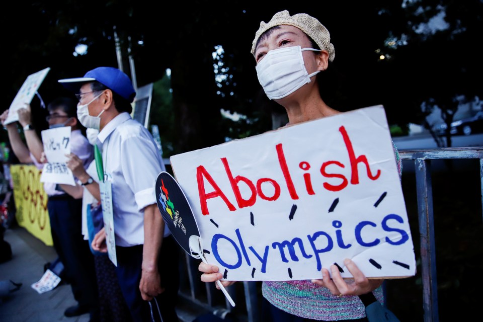 Anti-Olympic protesters in front of Japanese Prime Minister Yoshihide Suga's office