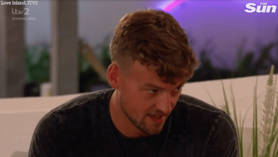 Hugo Hammond left Love Island fans cringing on Sunday night