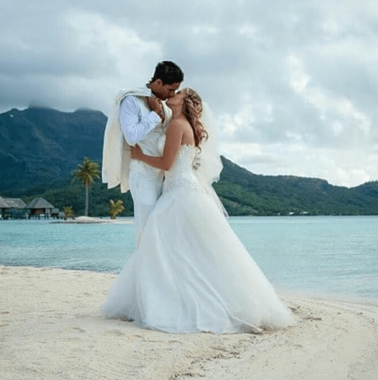 The pair tied the knot in the seaside town Le Touquet