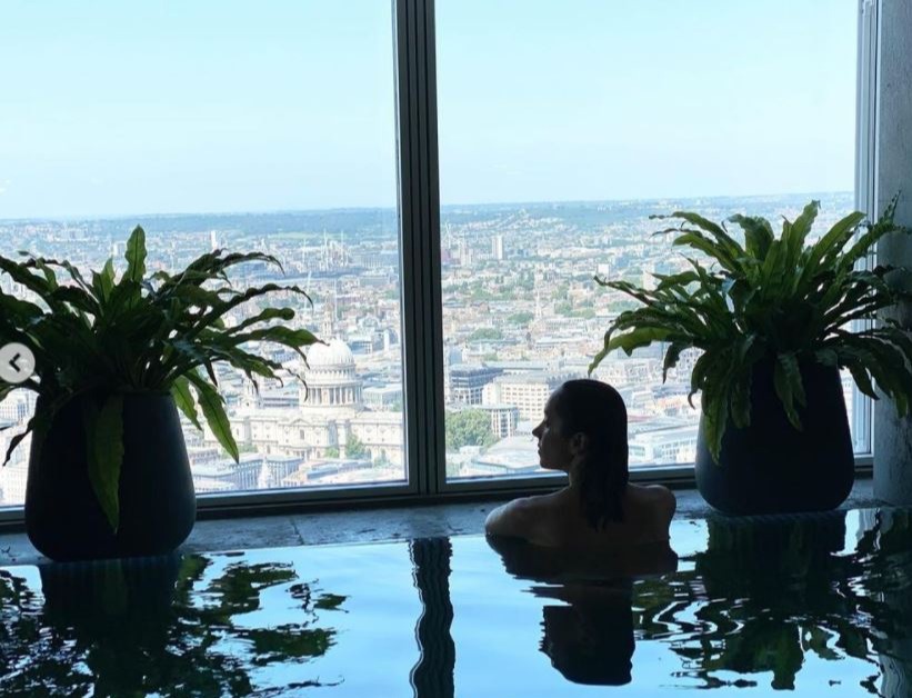 The loved-up couple enjoy views from The Shard