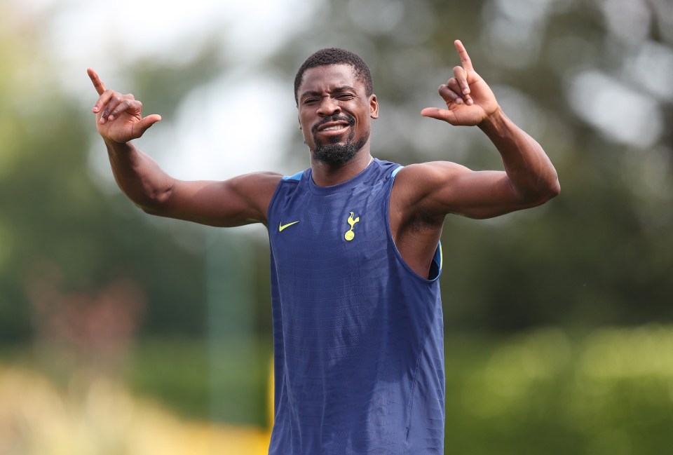 Serge Aurier could find himself in an attacking wing-back role under Nuno