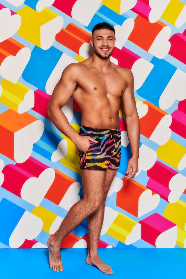 Tommy Fury featured on Love Island in 2019