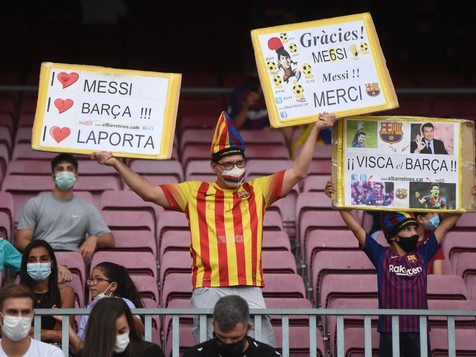 Barcelona fans paid tribute to their departed hero