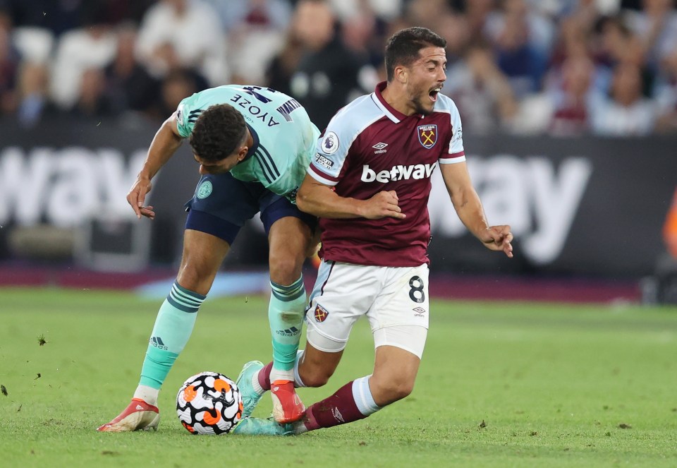 Ayoze Perez was sent off for a horror challenge on Fornals in the 40th minute