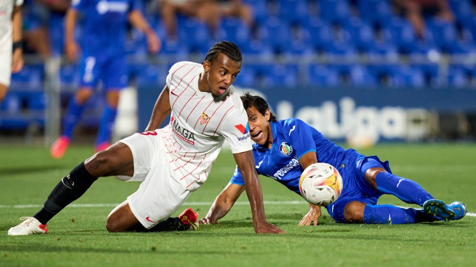 Chelsea are set to make a final offer today to try and land Jules Kounde from Sevilla