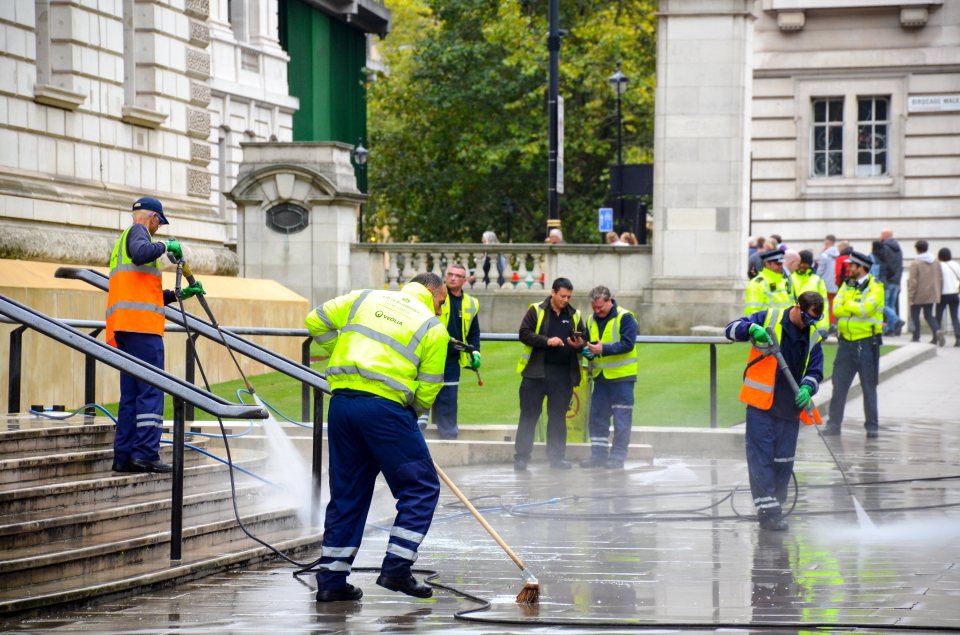 XR apparently left 120 tons of rubbish on streets when they last took over the capital