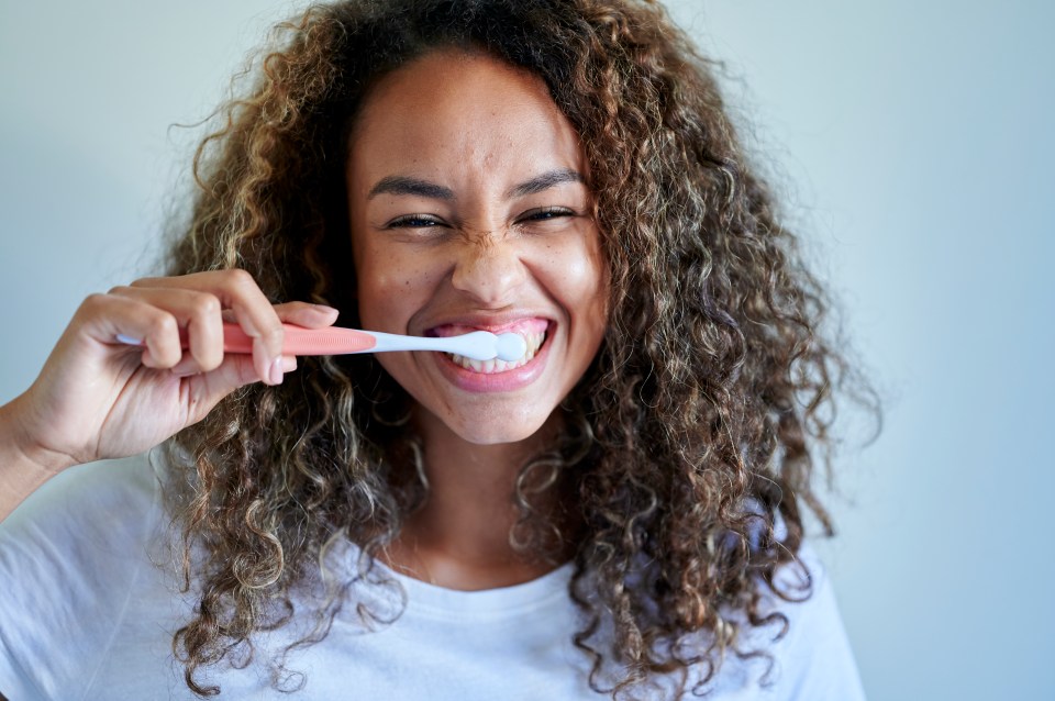 It turns out it doesn't actually matter if you brush before or after breakfast, but timing is key