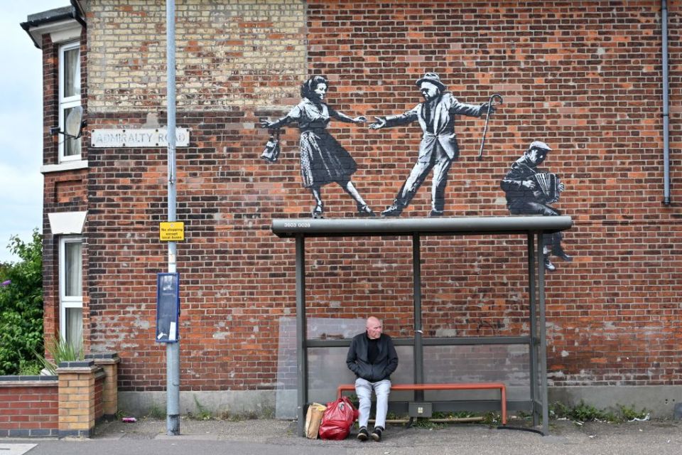 In Great Yarmouth, this Banksy-like mural has appeared above a bus stop