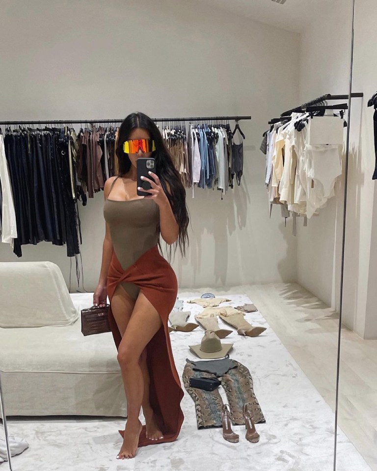 Kim Kardashian shows off her impressive dressing room