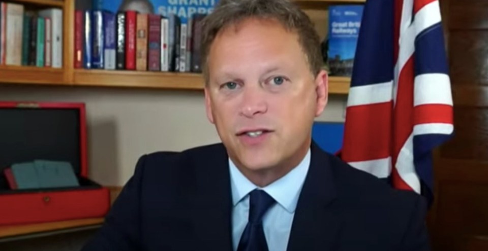 Grant Shapps urged Premier League stars to get vaccinated