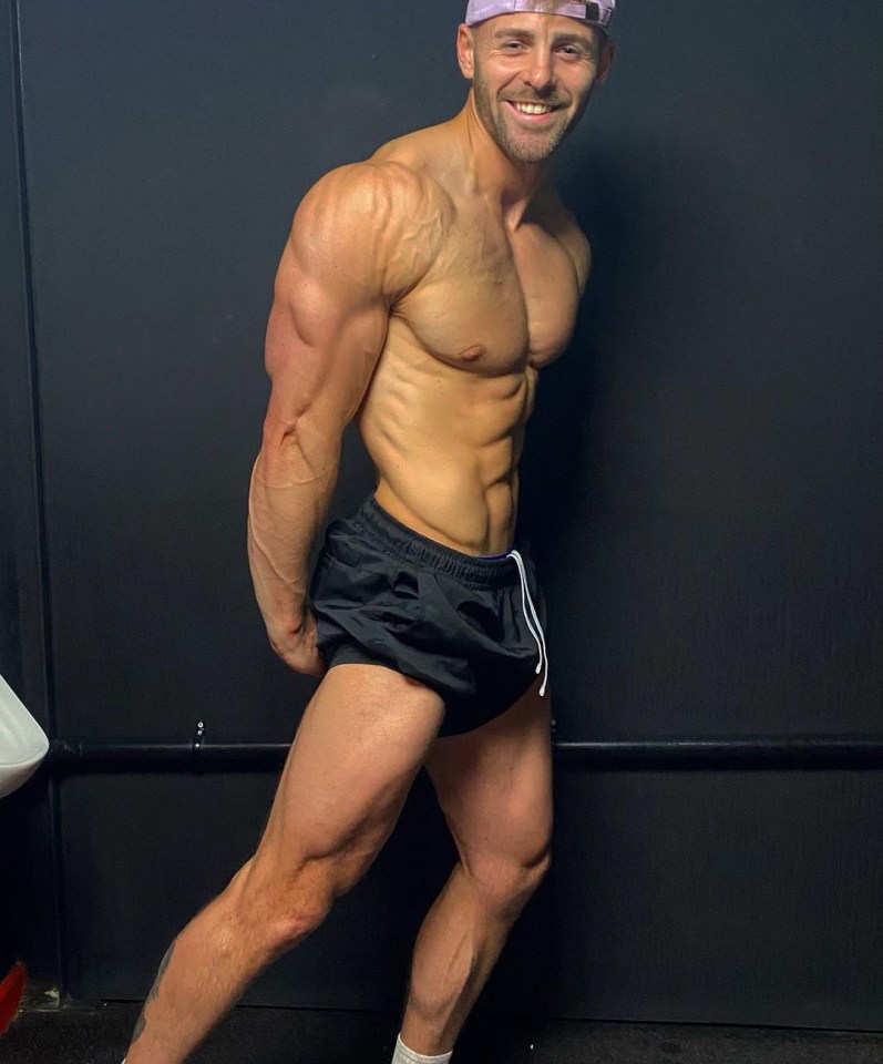 Adam Aveling is an electrician by day and bodybuilder by night