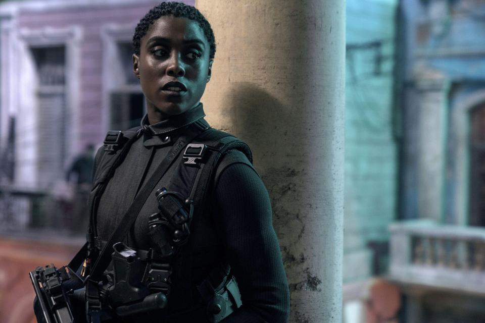 Previous trailers hinted that Lashana Lynch has taken over as the new Bond