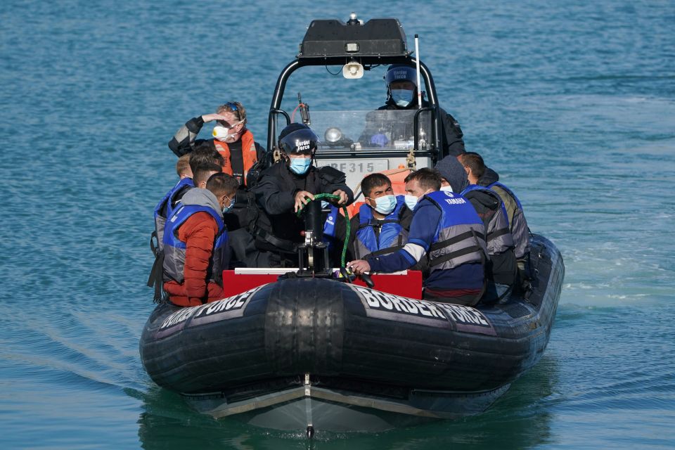 Several French police officers have been attacked with the pepper spray and other weapons