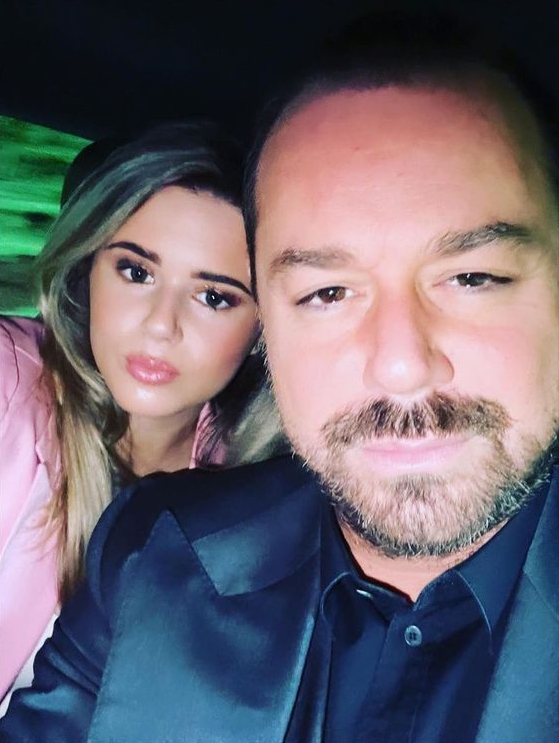 The pair shared a selfie as they headed to the awards