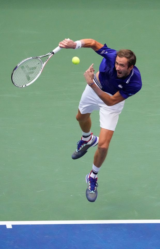 The Russian No2 seed put on a masterclass in serving on Arthur Ashe Stadium