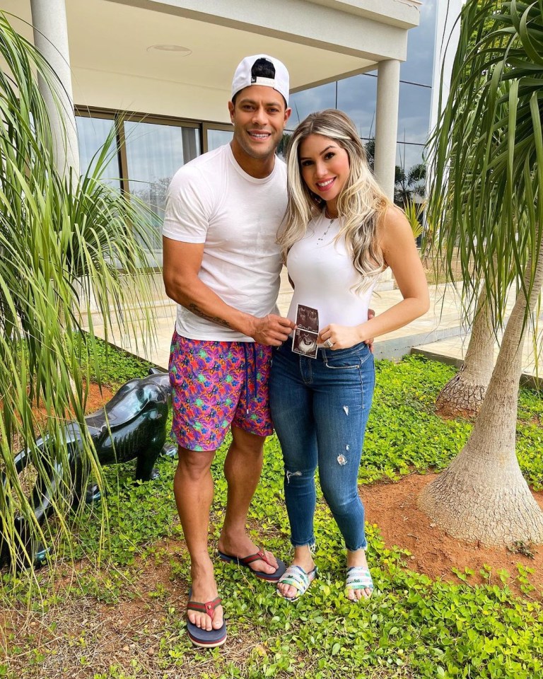 Hulk took to social media to express their exciting baby news