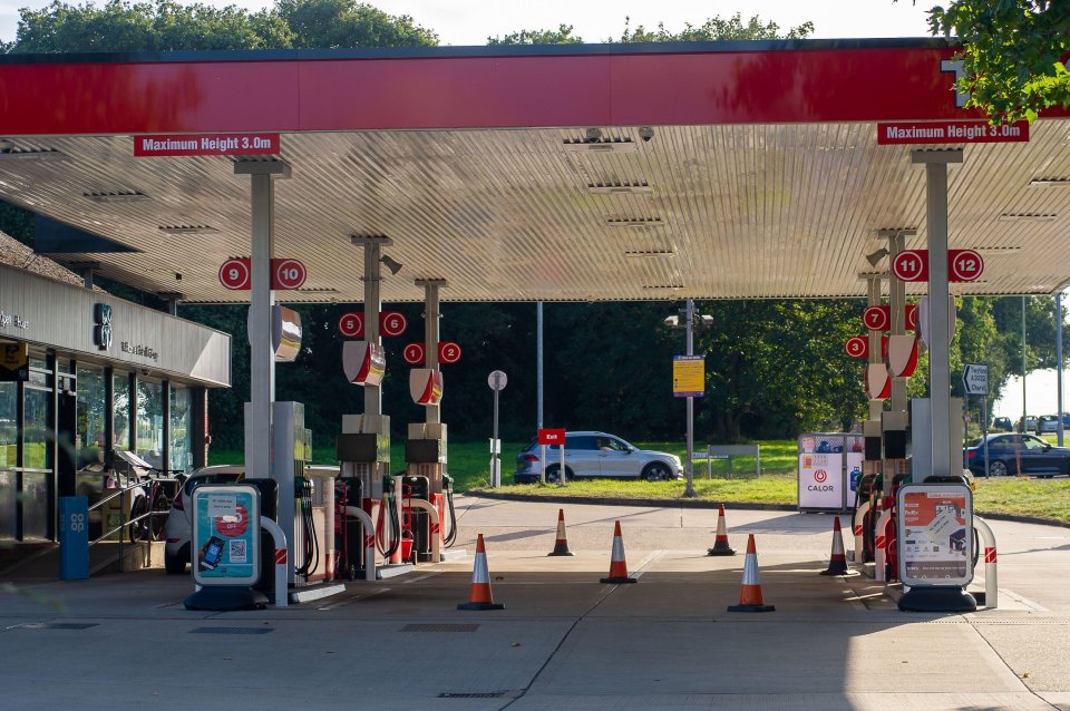 A Texaco petrol station on the A4 in Charvil, Berkshire, out of fuel