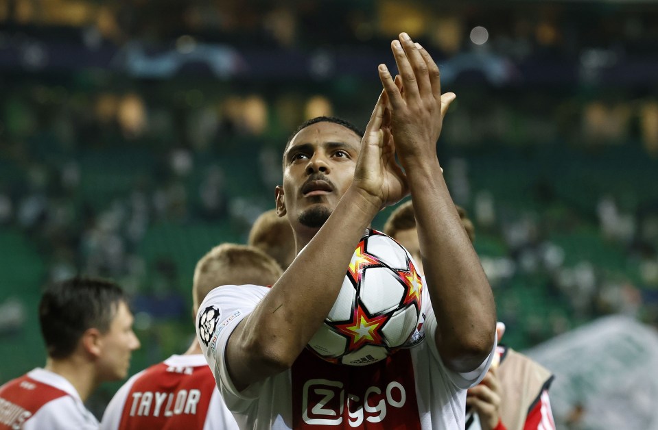 Sebastien Haller became the first player ever to score four goals on his Champions League debut away from home