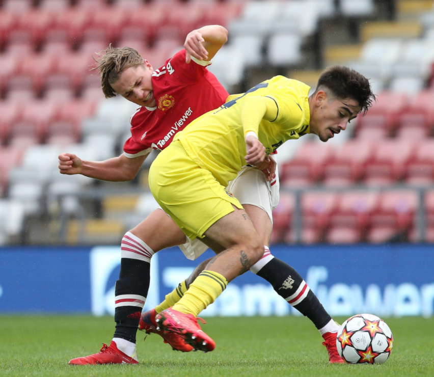 Savage Junior is a Wales U188 international but was unable to tame his Villarreal  midfield counterparts in the first half