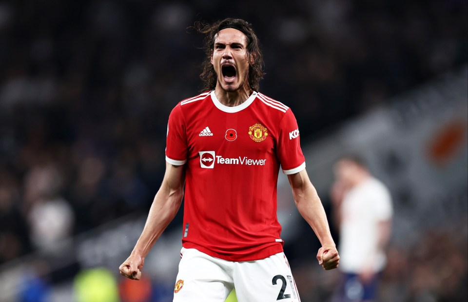 Edinson Cavani got on the score sheet for the Red Devils after returning to the starting XI