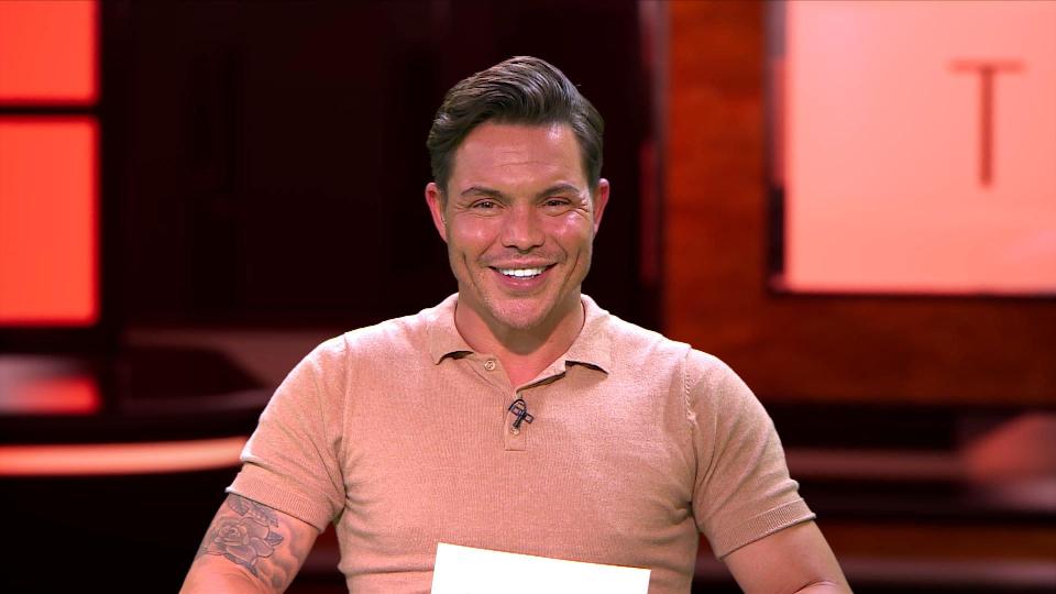 Host Bobby Norris