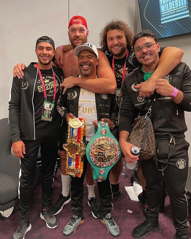 Tommy Fury with brothers Tyson, Shane, Hughie and boxing coach Sugarhill Steward