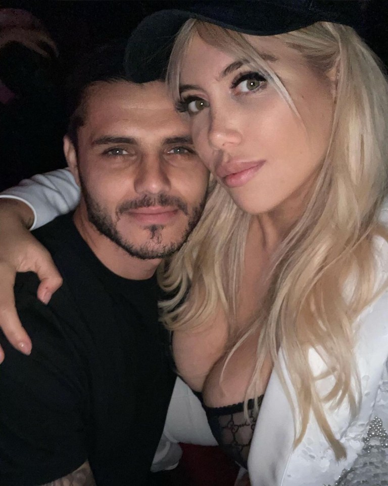 In happier times with husband Mauro Icardi