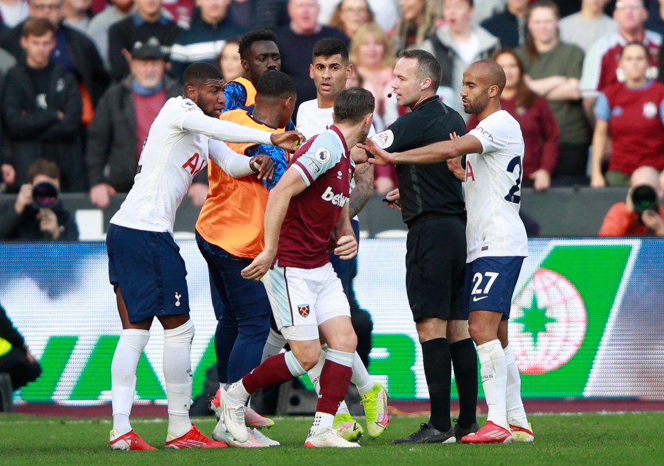 Tempers frayed in the second half after a slash between Romero and Fornals